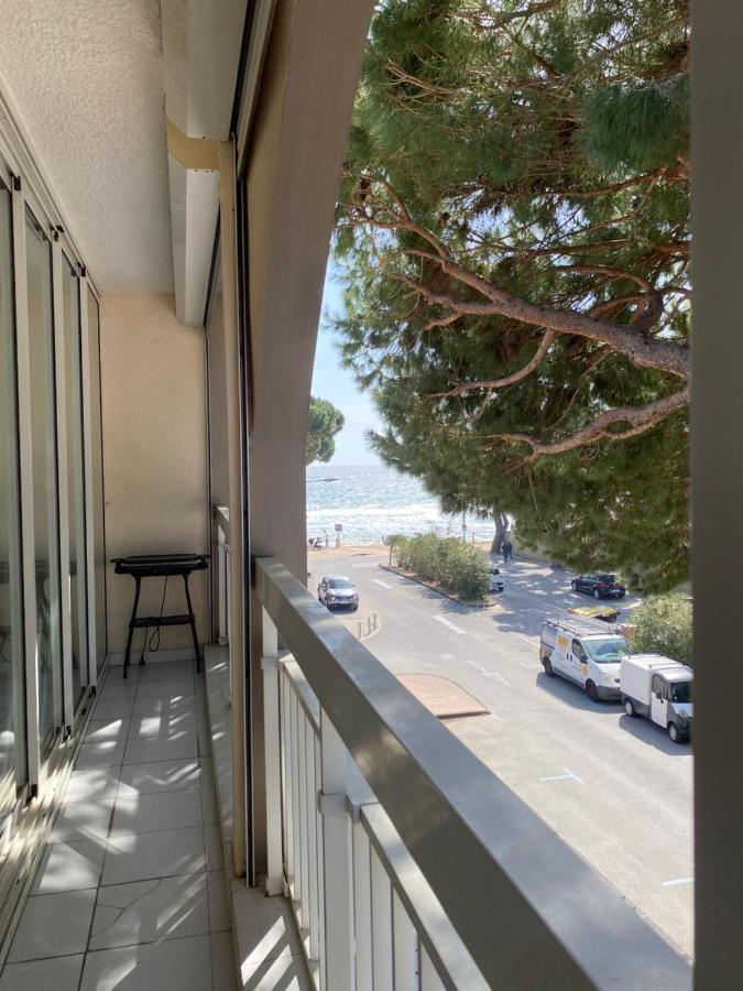 Superbe Appartement Cosy Vue Mer Pieds Dans L'Eau Кавалере-сюр-Мер Екстериор снимка