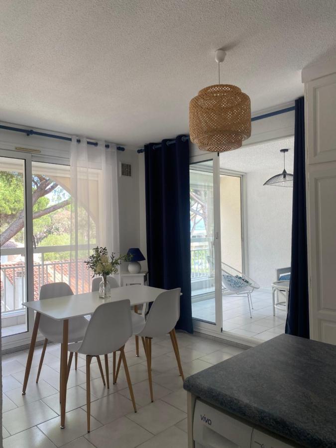 Superbe Appartement Cosy Vue Mer Pieds Dans L'Eau Кавалере-сюр-Мер Екстериор снимка