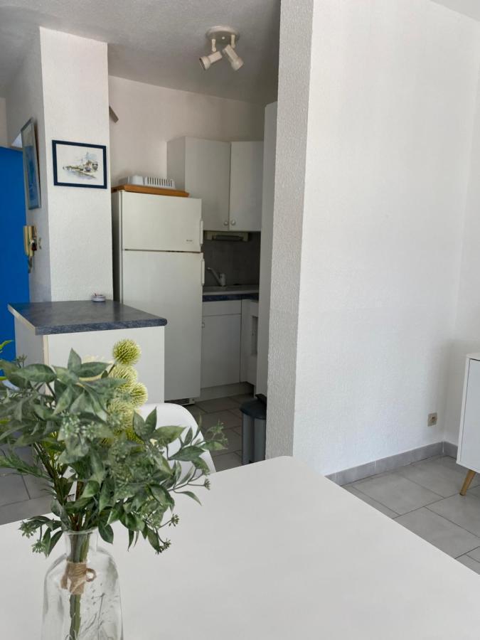 Superbe Appartement Cosy Vue Mer Pieds Dans L'Eau Кавалере-сюр-Мер Екстериор снимка