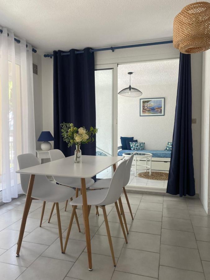 Superbe Appartement Cosy Vue Mer Pieds Dans L'Eau Кавалере-сюр-Мер Екстериор снимка